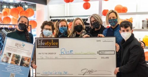 Lifestyles of Saratoga 2nd Annual Give Back Gift Wrap Bar Raises $2,000 for RISE